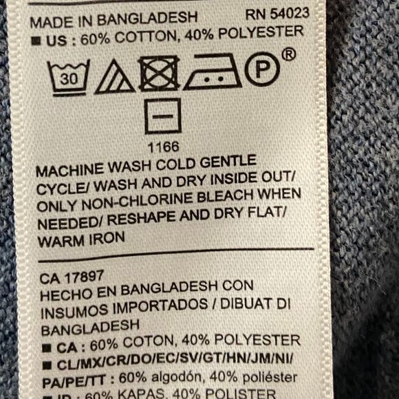 Old Navy Men's Blue Crewneck Sweater. Size Small - Picture 5 of 6